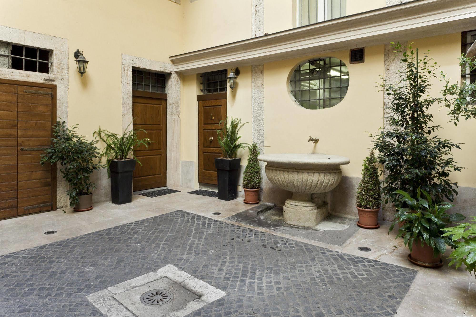 Navona Suites Roma Exterior foto